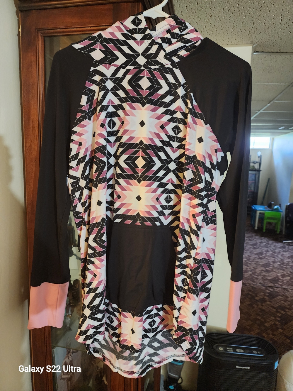 LuLaRoe Pink & Black Top with Multicolor Logo